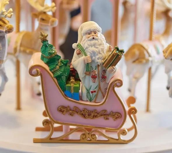 Santa's Carousel ™